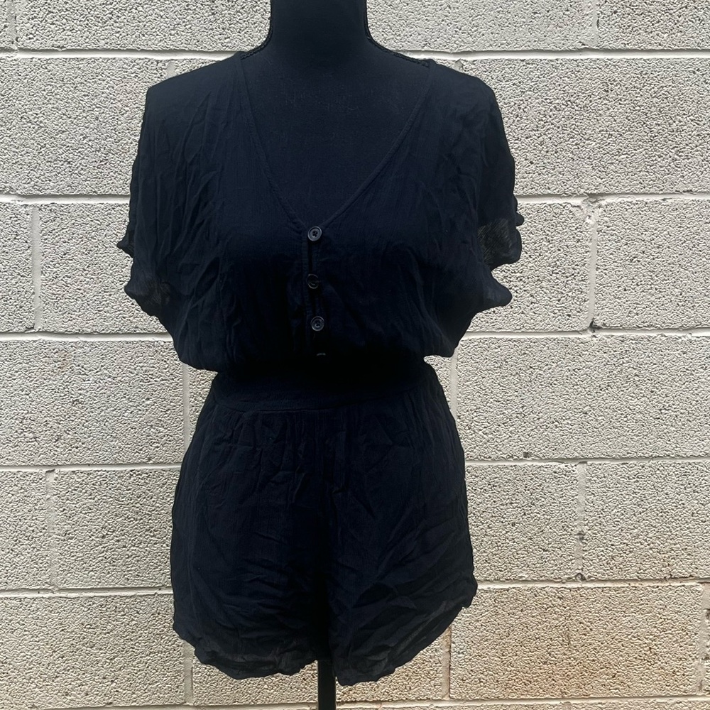 Abercrombie and Fitch Black Romper Size Medium - Picture 1 of 3